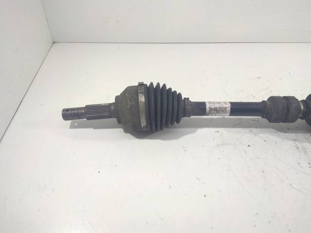 Árbol de transmisión delantero derecho 39100JD52B NISSAN