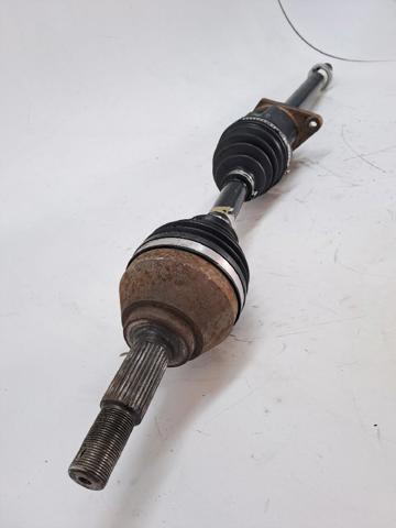 39100JD74A NISSAN Árbol de transmisión delantero derecho  en stock Huelva