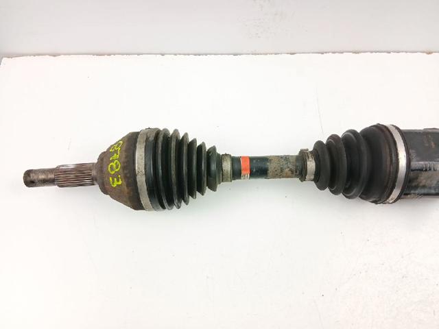 NISSAN 39100JD74A Árbol de transmisión delantero derecho  en stock Terrassa