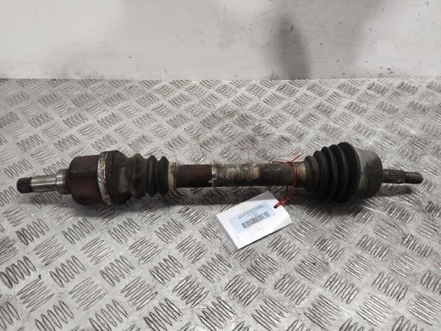 Semieje delantero izquierdo 39101AU310 NISSAN