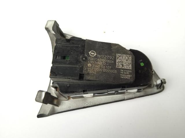 39172792 Opel