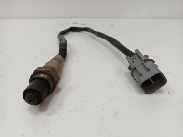 HYUNDAI 392102B320 Sonda lambda de oxígeno posterior al catalizador  en stock Salamanca