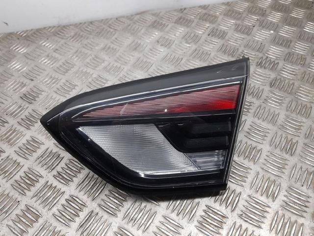 Piloto trasero interior derecho 39235954 OPEL