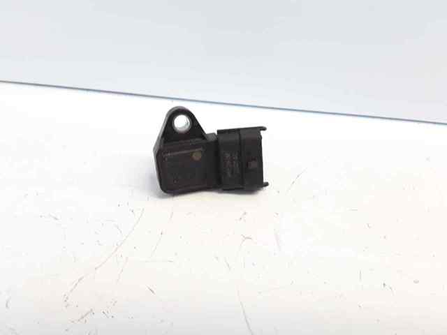 Sensor De Presion Del Colector De Admision 393002B000 HYUNDAI