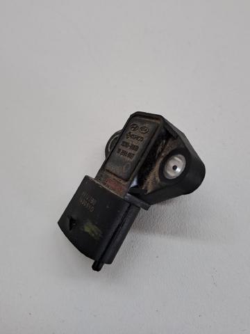 Sensor, presión colector de admisión  393002B000 HYUNDAI