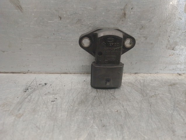 Sensor, presión colector de admisión  3930038100 HYUNDAI