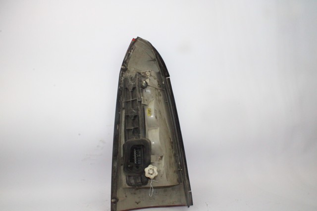 393032 OPEL Piloto trasero derecho  comprar en Lleida