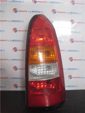 393032 OPEL Piloto trasero derecho  en stock Gandía