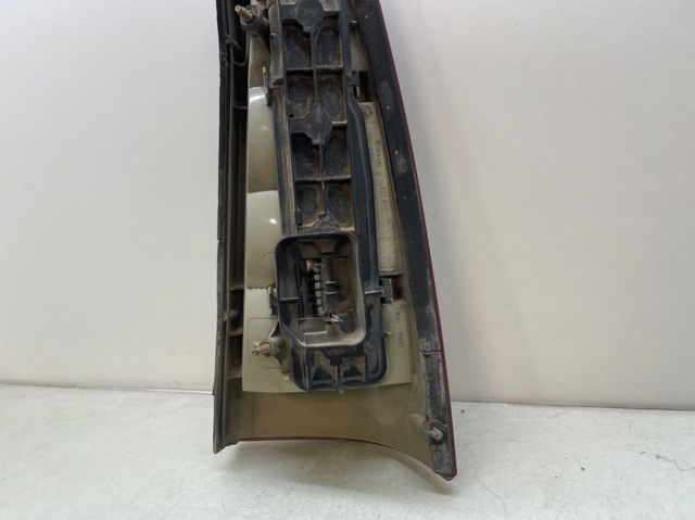 393033 OPEL Piloto trasero izquierdo  comprar en Oviedo