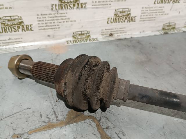 39600CA000 NISSAN Semieje trasero  comprar en Oviedo