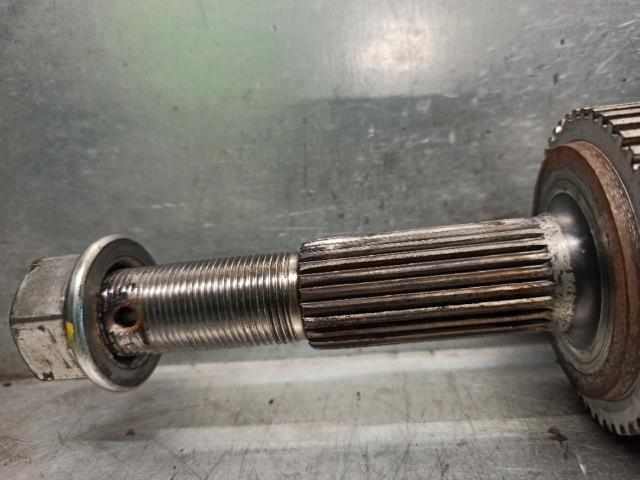 39600JD60A NISSAN Semieje trasero  disponible Vigo