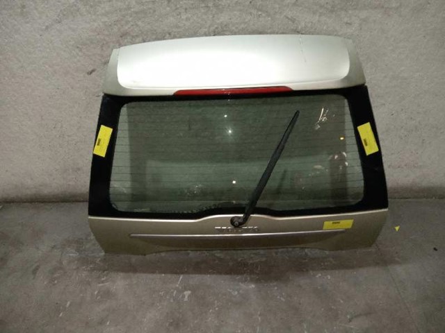 Puerta de maletero para Volvo XC90  ()