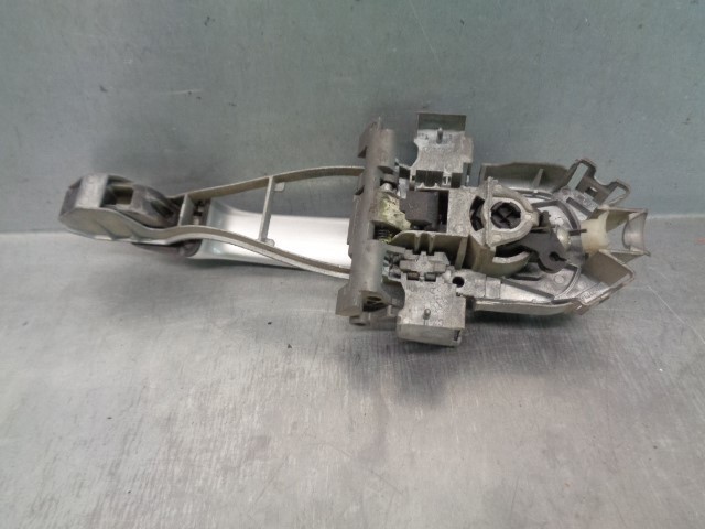VOLVO 39879658 Manija exterior de puerta trasera  disponible Lugo