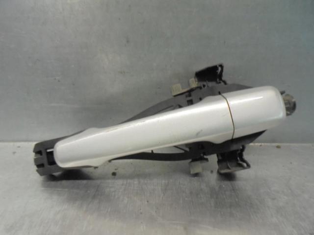 39879658 VOLVO Manija exterior de puerta trasera  disponible Alicante