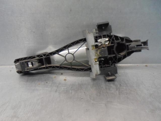39879658 VOLVO Manija exterior de puerta trasera  en stock Gandía