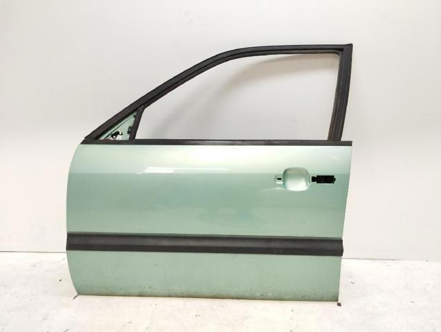 Puerta del conductor Volkswagen Passat  (3A2, 351, 312)