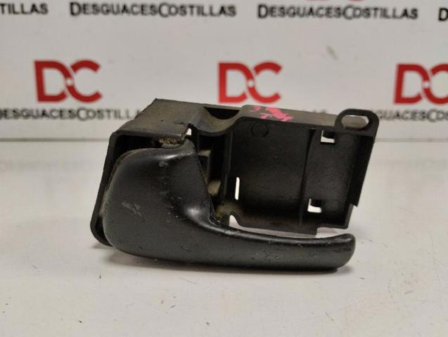 Manija interior izquierda delantera/trasera de puerta 3A0837235 VAG