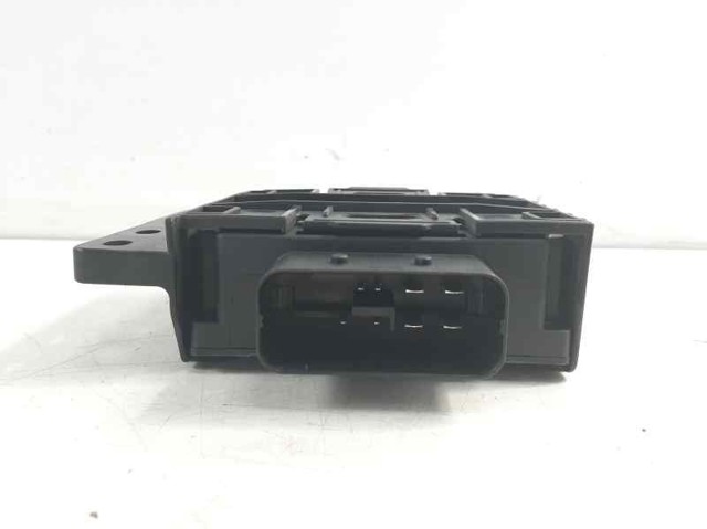 VAG 3AA919041A Estabilizador de voltaje  disponible Valladolid