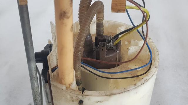 3AA919050H Módulo de bomba de combustible con sensor de nivel de combustible  comprar en Zaragoza