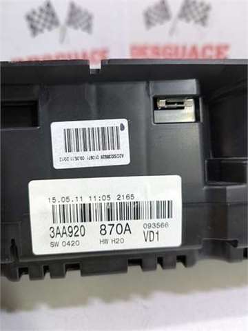 VAG 3AA920870A Cuadro instrumentos comprar Barcelona