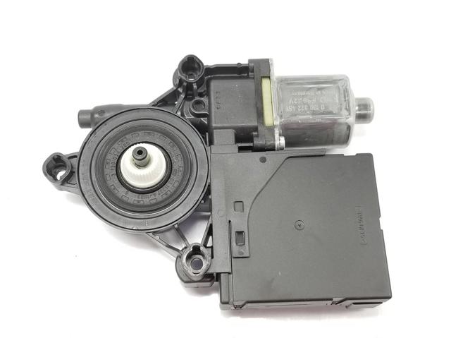 Motor eléctrico, elevalunas, puerta delantera derecha 3AA959702A VAG