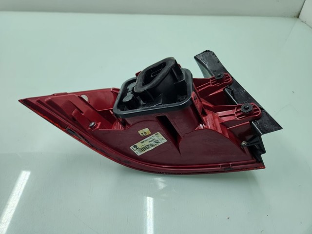 VAG 3AE945096F Piloto trasero exterior derecho comprar Barcelona