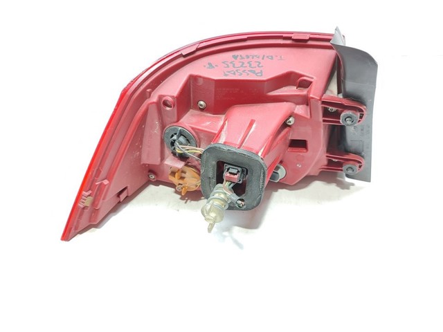3AE945208B VAG Piloto trasero exterior derecho comprar Madrid