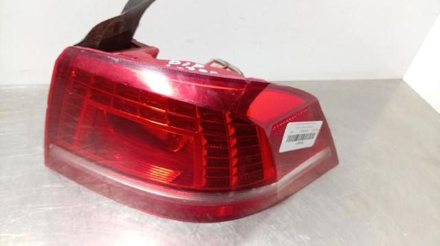 VAG 3AE945208B Piloto trasero exterior derecho  comprar en Ponferrada
