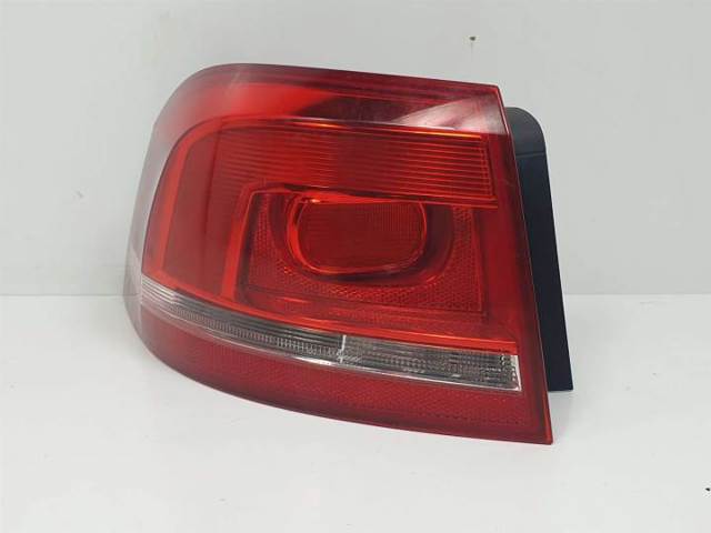 VAG 3AF945095C Piloto trasero exterior izquierdo  en stock Salamanca
