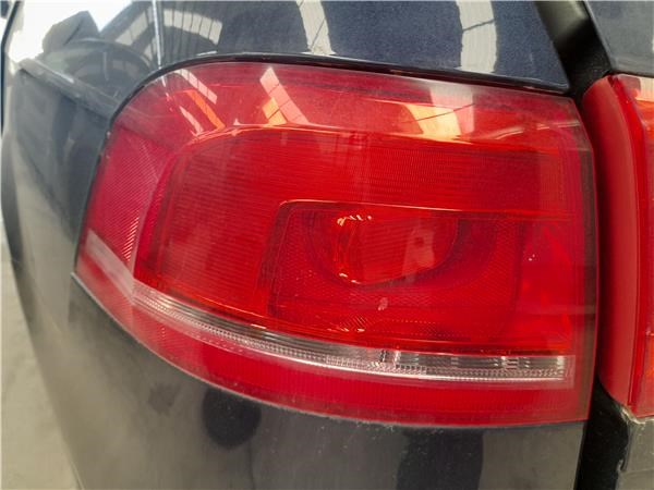 3AF945095C Piloto trasero exterior izquierdo  comprar en Pontevedra