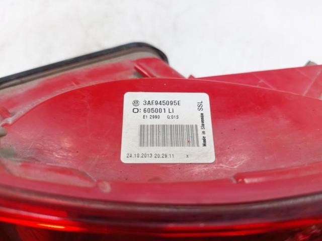 3AF945095E Piloto trasero exterior izquierdo  comprar en Reus