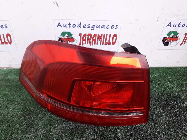 3AF945095E Piloto trasero exterior izquierdo  en stock Granada