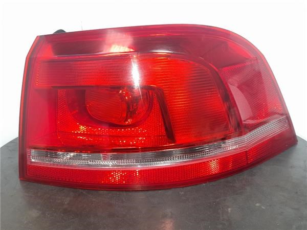 3AF945096C VAG Piloto trasero exterior derecho  en stock Huelva