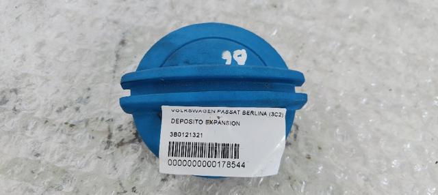VAG 3B0121321 Tapón depósito de refrigerante  en stock Valencia