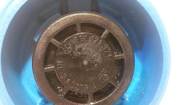 Tapón de expansión de refrigerante/anticongelante Volkswagen Tiguan 1 5N1, 5N2