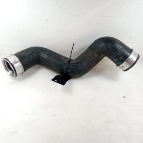 3B0145834N Tubo intercooler comprar Sevilla