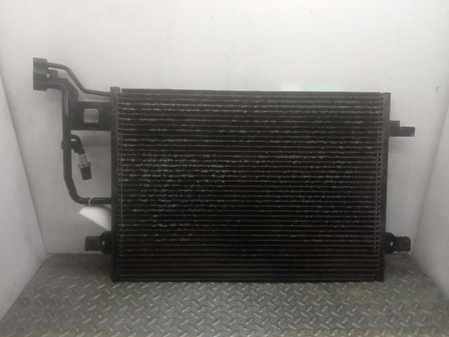 3B0260401 VAG Condensador de aire acondicionado  comprar en Oviedo