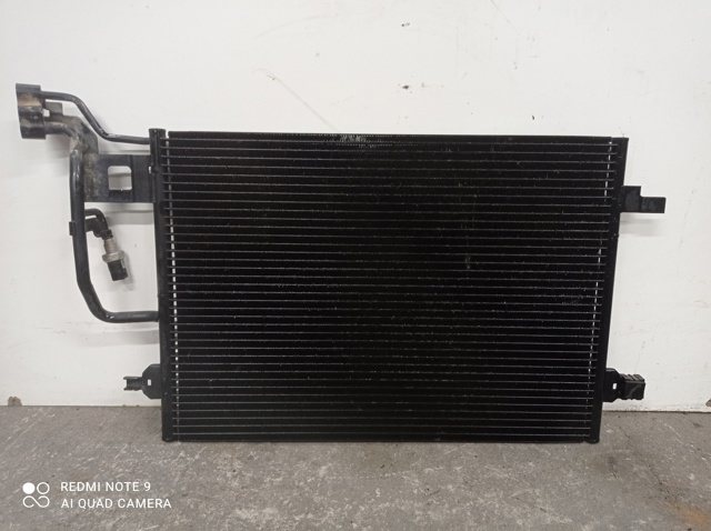 Condensador / radiador  aire acondicionado para volkswagen passat 1.9 tdi avf 3B0260401