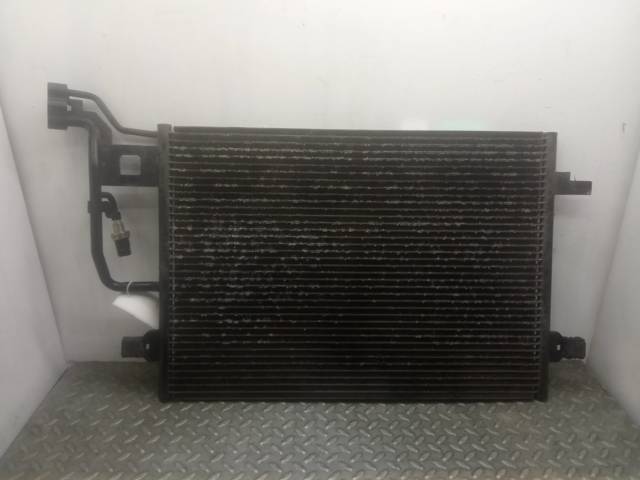 Condensador / radiador  aire acondicionado para volkswagen passat 1.8 t 20v awt 3B0260401