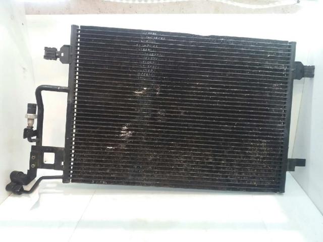 VAG 3B0260401B Condensador de aire acondicionado  disponible Lugo
