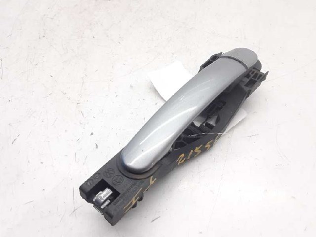 VAG 3B0837207F Manija exterior de puerta delantera  en stock Valencia