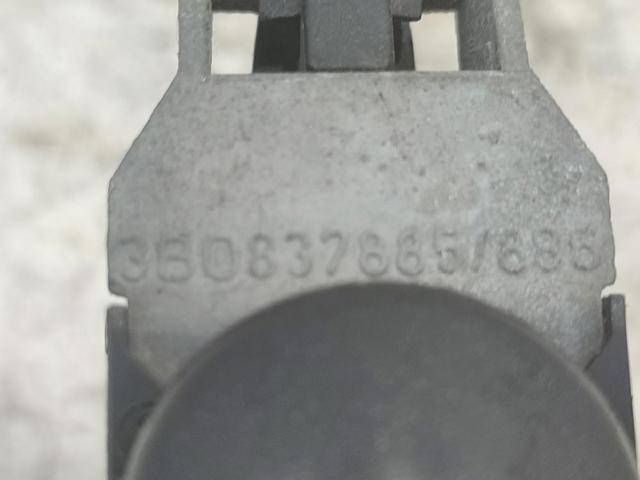 VAG 3B0837885 Soporte de manija exterior de puerta delantera izquierda  comprar en Murcia