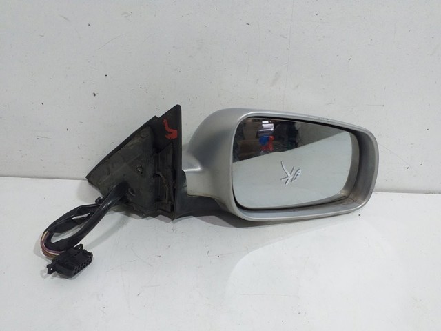 VAG 3B0857538B Cubierta De Espejo Retrovisor Derecho  en stock Valencia
