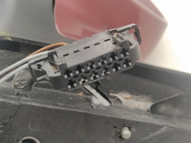3B0857933 Sellador de espejo para puerta izquierda comprar Almería