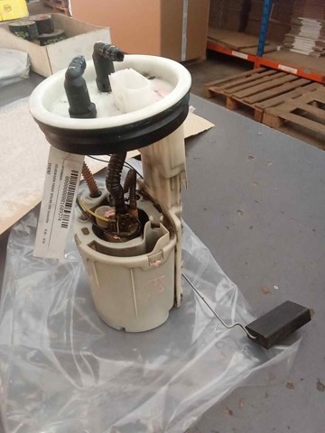 3B0919050 VAG Módulo de bomba de combustible con sensor de nivel de combustible  disponible Vigo