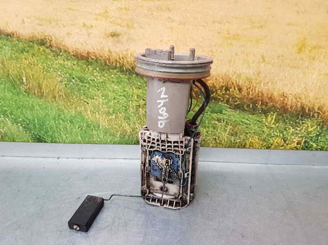 3B0919050B VAG Bomba de gasolina  en stock Gandía