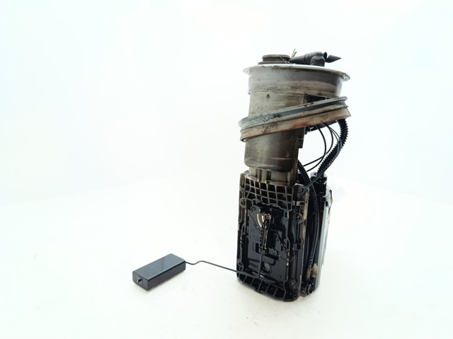 3B0919050B Bomba de gasolina comprar Sevilla
