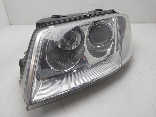 3B0941015AN Faro izquierdo  disponible Málaga
