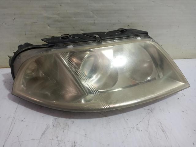 VAG 3B0941016AN Faro derecho  en stock Valencia