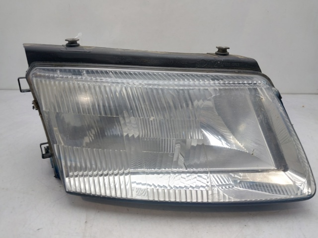 3B0941018K Faro derecho comprar Sevilla